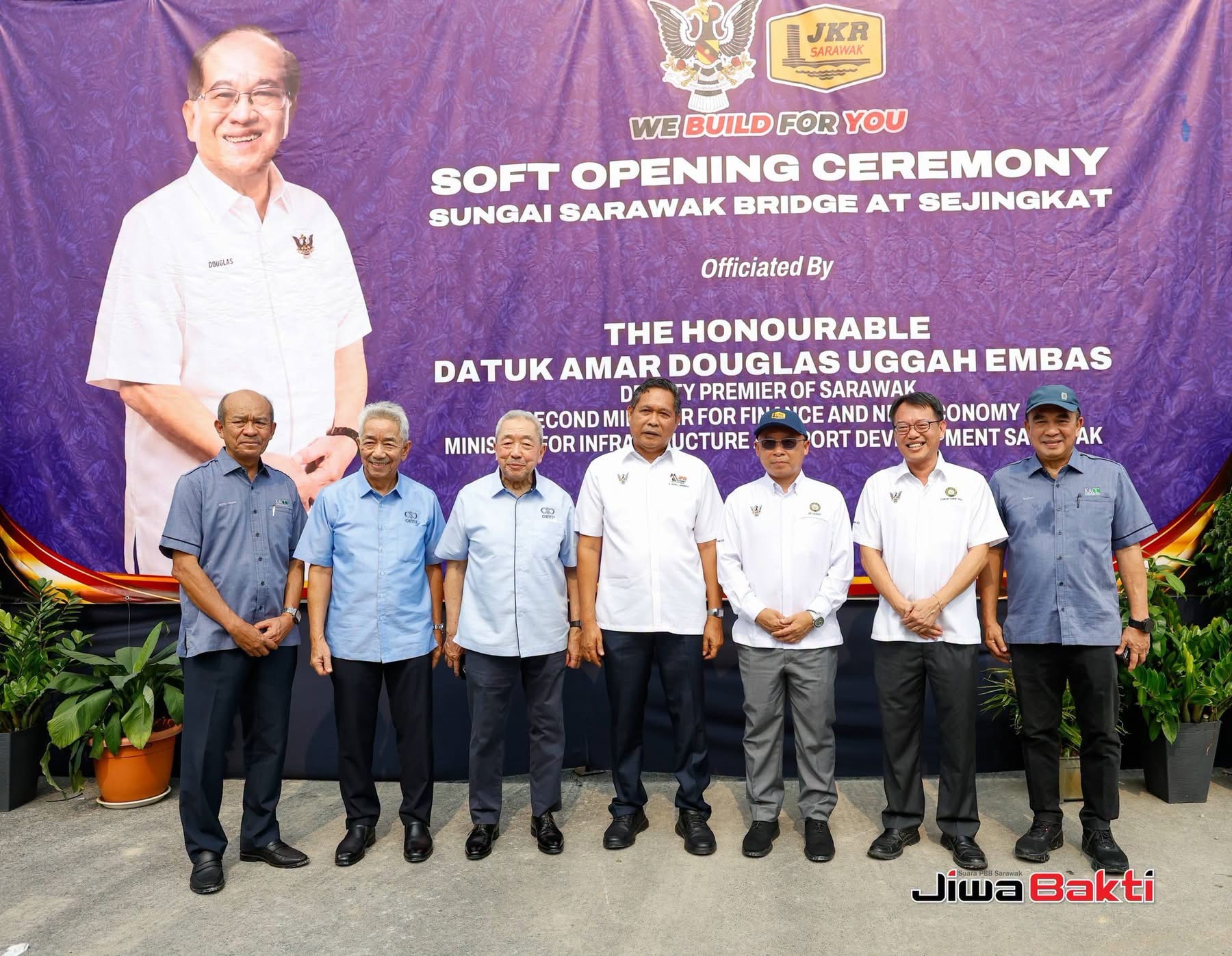 JAMBATAN SEJINGKAT DIBUKA, LALUAN BAHARU KUKUHKAN HUBUNGAN KUCHING–SAMARAHAN
