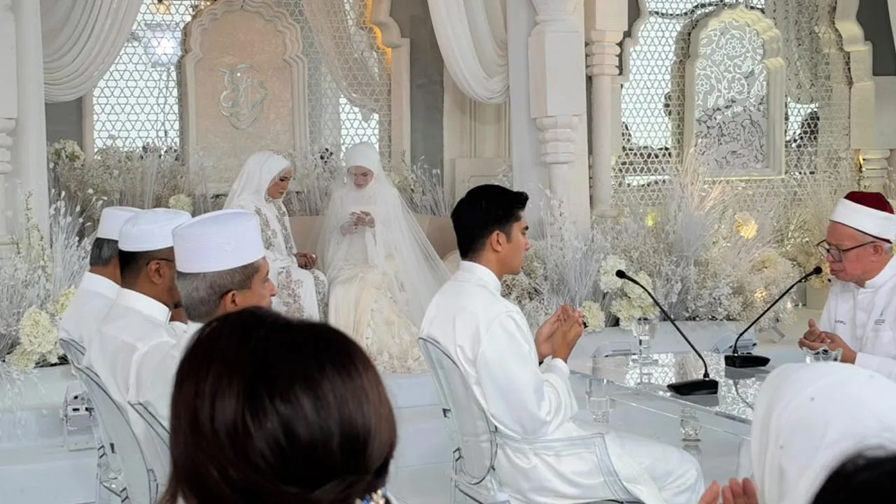 SYED SADDIQ, BELLA ASTILLAH SELAMAT DIJABKABULKAN DI MENARA MERDEKA MAYBANK